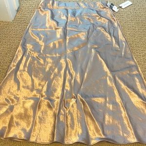 Artizia never used brand new gold Babaton skirt (bought less then a month ago)